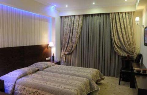 Phaidon Hotel & Spa Florina Quarto foto